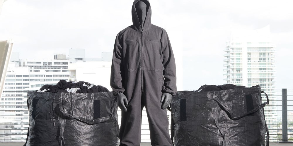 GAP удаляет продукцию YEEZY GAP из магазинов и закрывает веб-сайт YEEZY GAP