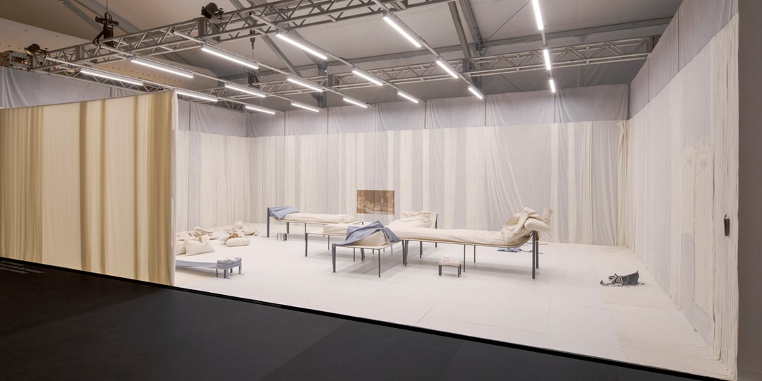 Инсталляция Fendi «Триклиниум» позволяет художнику Лукасу Гшвандтнеру исследовать современные представления о Древнем Риме