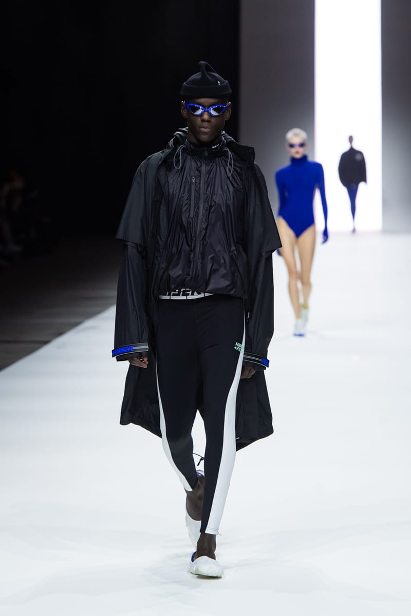 パンツ HAIDER ACKERMANN + FILA track shorts Haider Ackermann Takes Fila To Manchester's Dancefloors - 10