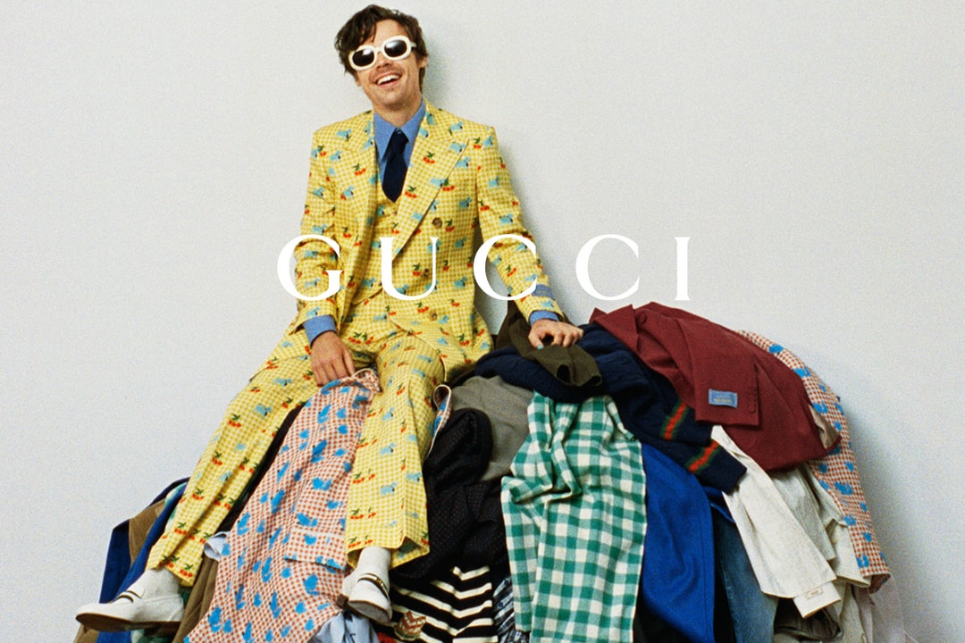 Смотрите и смотрите, как Гарри Стайлс выступает в своей собственной кампании для Gucci ХА-ХА-ХА