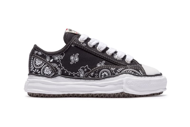 new balance sacai
