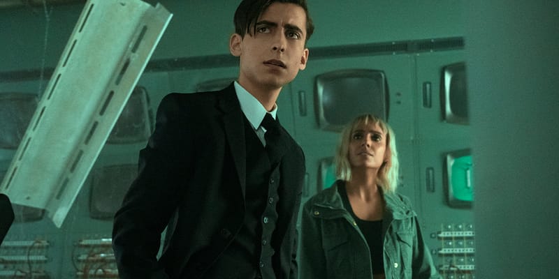 First Look Teaser At Netflix's Final Season Of 'The Umbrella Academy ...