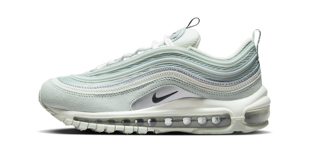 Светло-серебристый и зеленый цвета украсили Nike Air Max 97