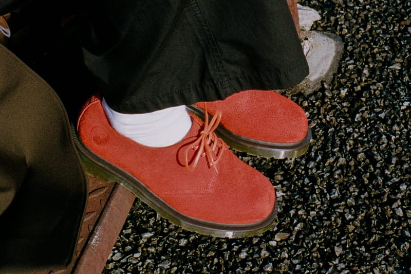 Red suede dr on sale martens