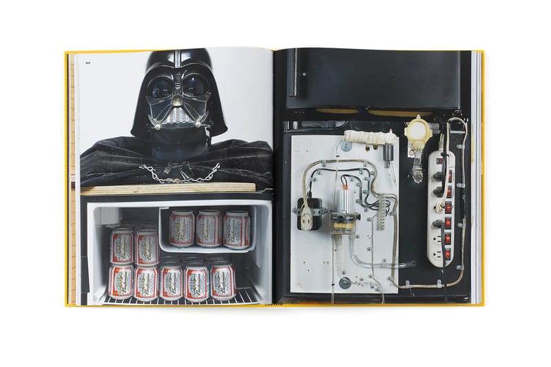 Tom Sachs SPACESHIPS 限定本　日本未発売 未開封】Tom Sachs SPACESHIPS トム・サックス 作品集（外箱付き