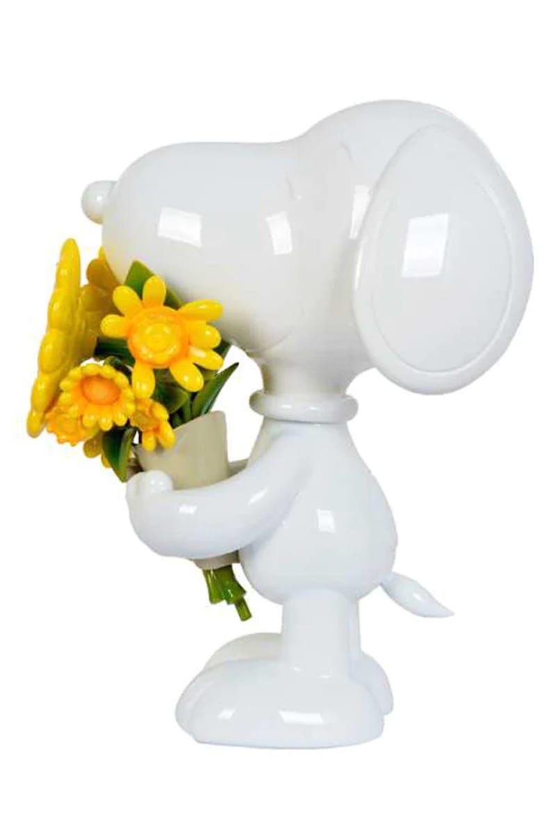 Snoopy Gloss Sculpture ToyQube Peanuts Art Edition | Hypebeast