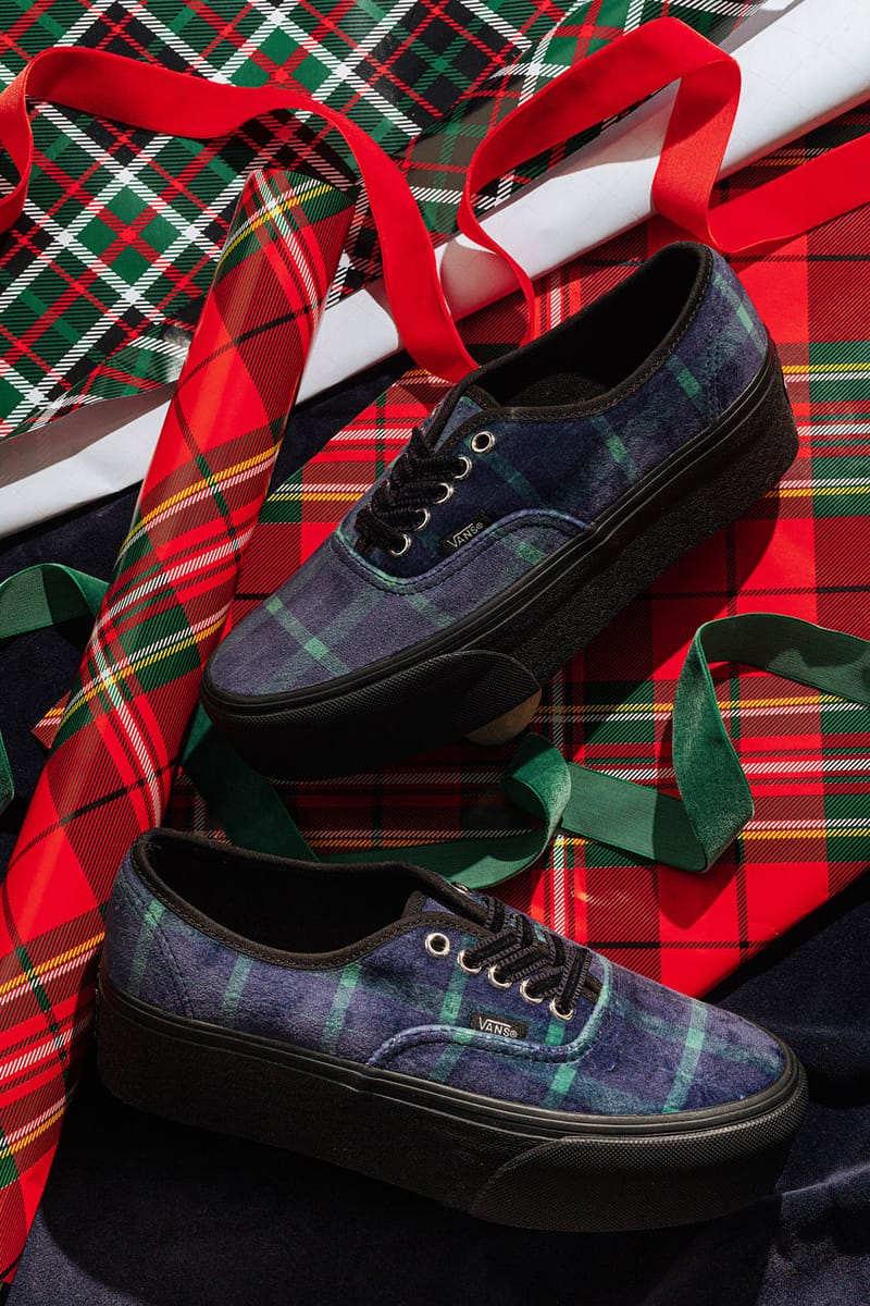 Vans hot sale plaid shoes