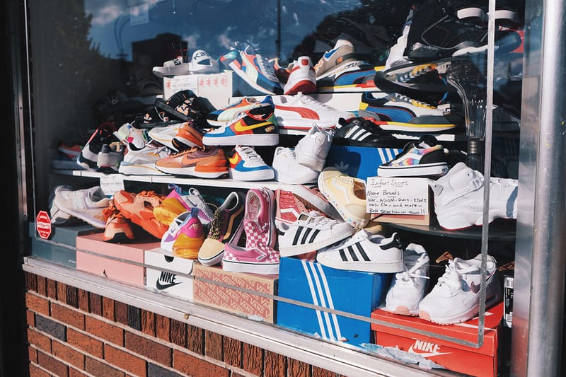 Tier 0 outlet sneaker stores