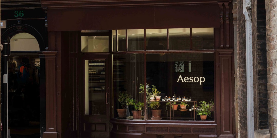 Студия JAMESPLUMB представила магазин Aesop в Кембридже в фильме «Спокойная элегантность»