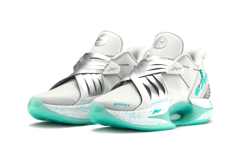 Intelligent sneakers 2024