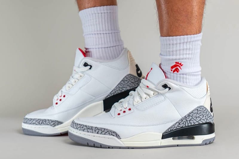 Jordan 3 cheap retro on feet