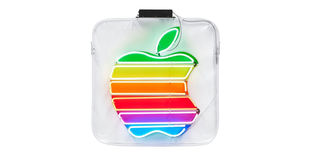 Логотип Rainbow Apple появился на аукционе Sotheby’s