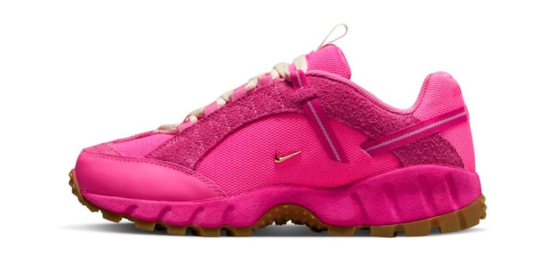 nike supreme humara pink