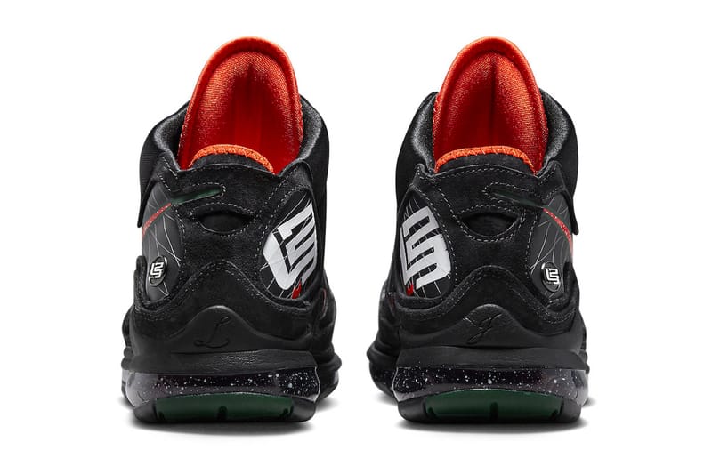 Nike LeBron 7 