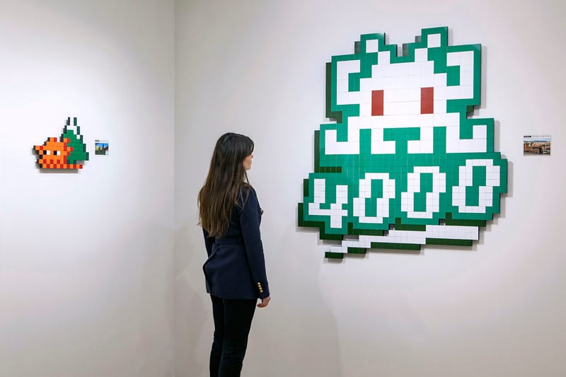 Invader Chronicles 4,000 'Space Invaders' Artworks in Complete 