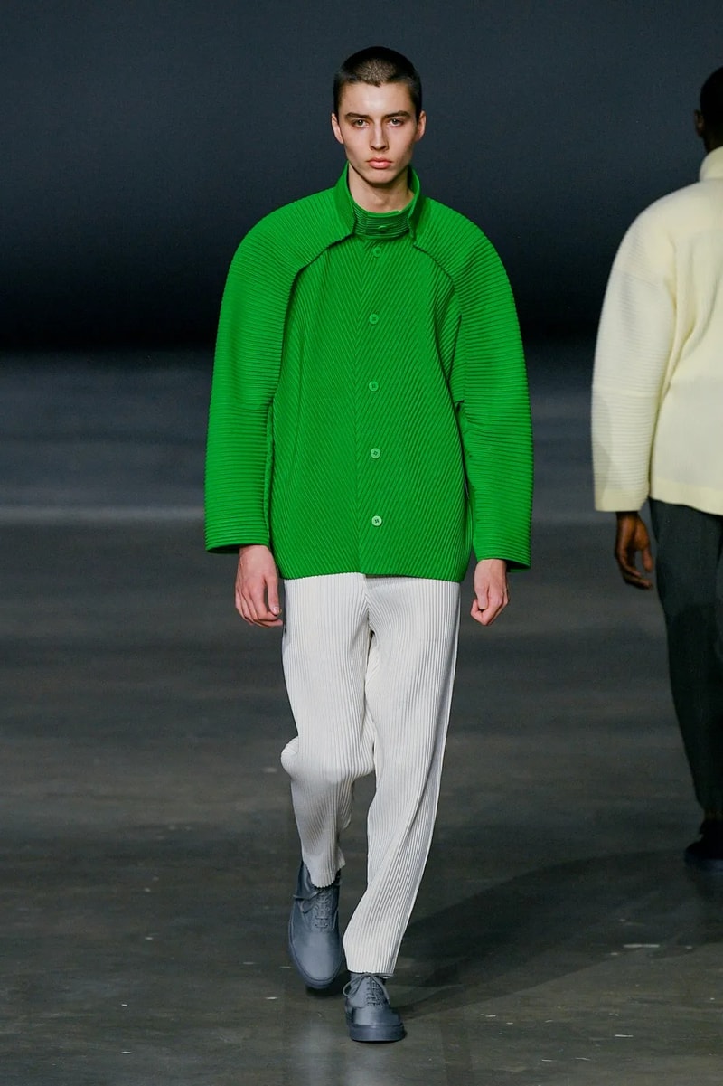 HOMME PLISSÉ ISSEY MIYAKE FW23 at Paris Fashion Week | Hypebeast
