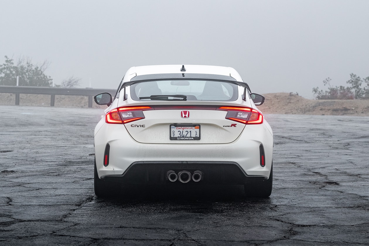 2023 Honda Civic Type R FL5 Review | Hypebeast