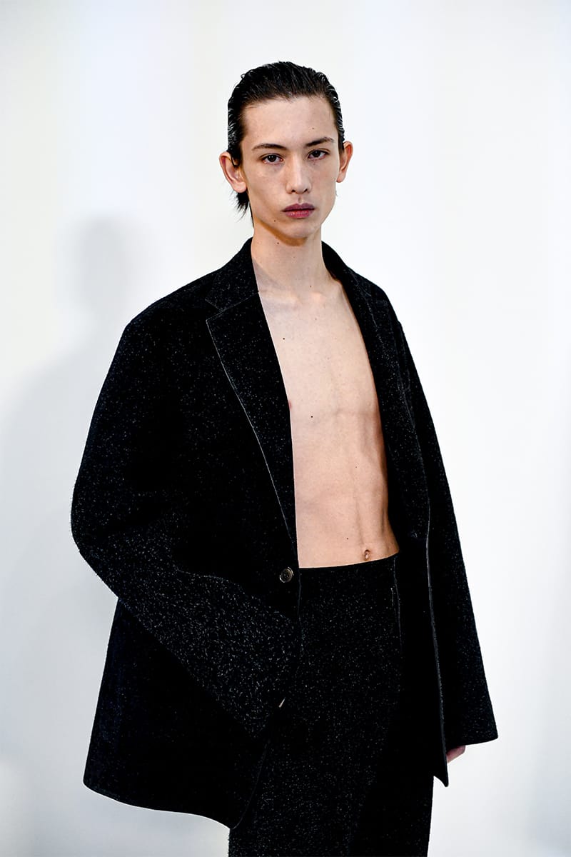 CROPPED HOODED BLOUSON JACKET in black | JW Anderson CA