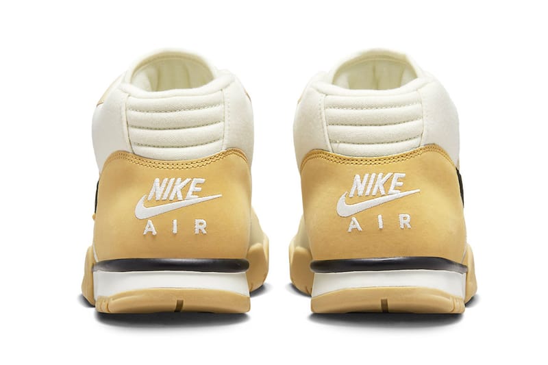 Official Look Nike Air Trainer 1 