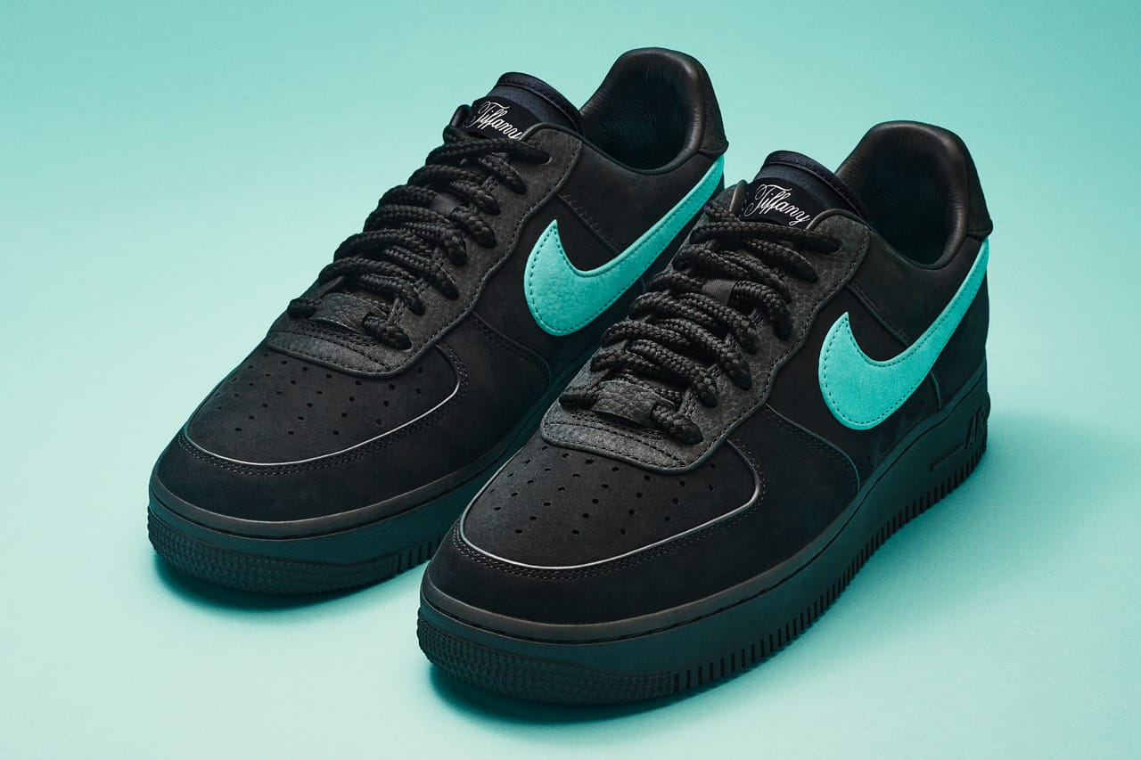 Tiffany & Co. Nike Air Force 1 Low DZ1382-001 Release | Hypebeast