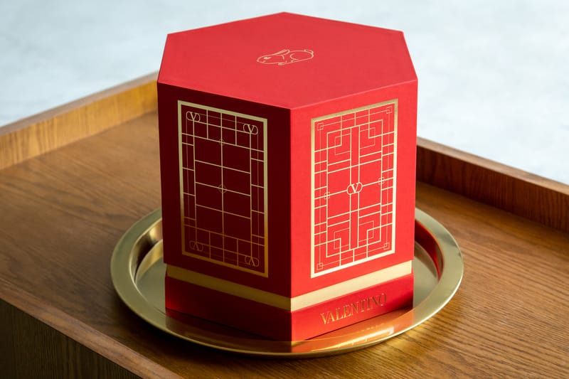 Hermes shops red envelopes year of Rabbit 2023