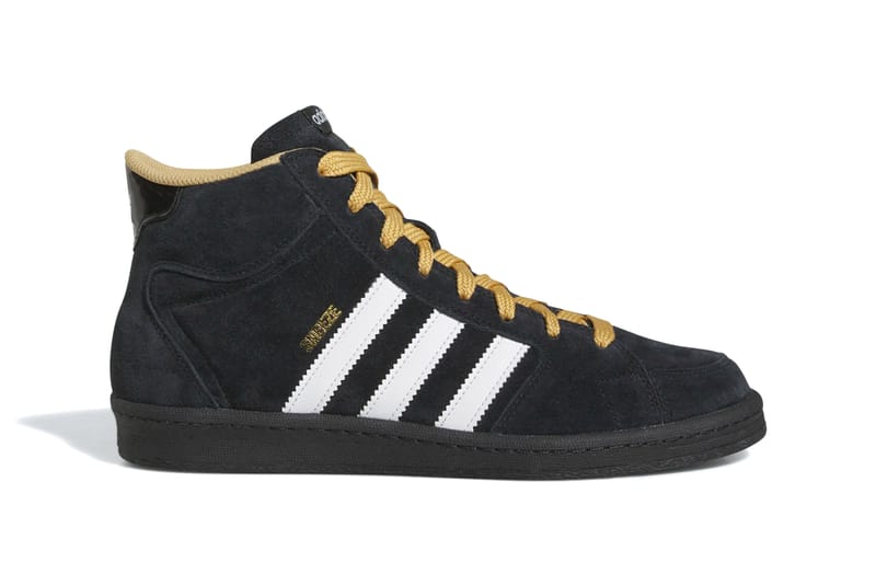 Addidas high best sale neck shoes