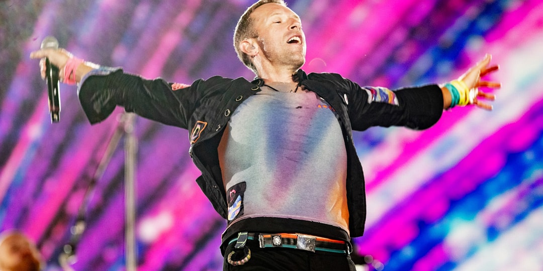Watch Coldplay Perform "The Astronaut" and "Human Heart/Fix You" on