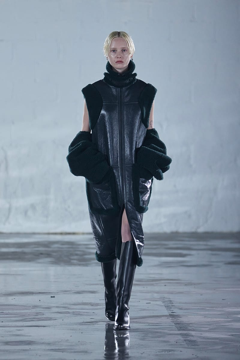 Helmut Lang Fall/Winter 2023 Collection | Hypebeast Helmut Lang Fall/Winter 2023 Collection | Hypebeast