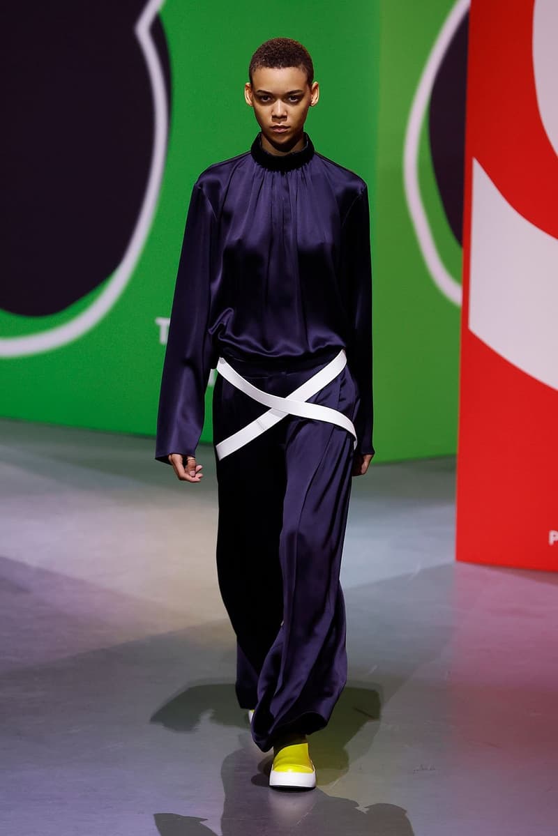 JW Anderson FW23 Women's London Fashion Week Runway Hypebeast