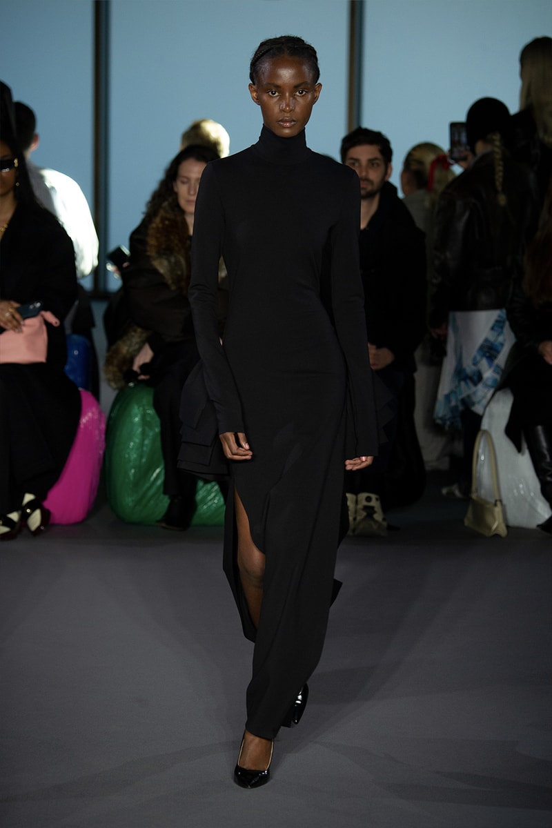 Christopher Kane Fall/Winter 2023 London Fashion Week | Hypebeast
