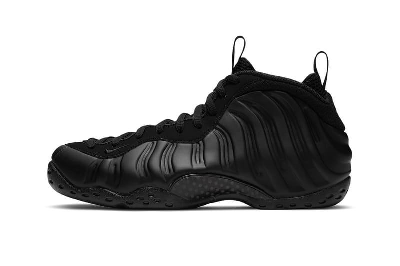 nike foamposite all black