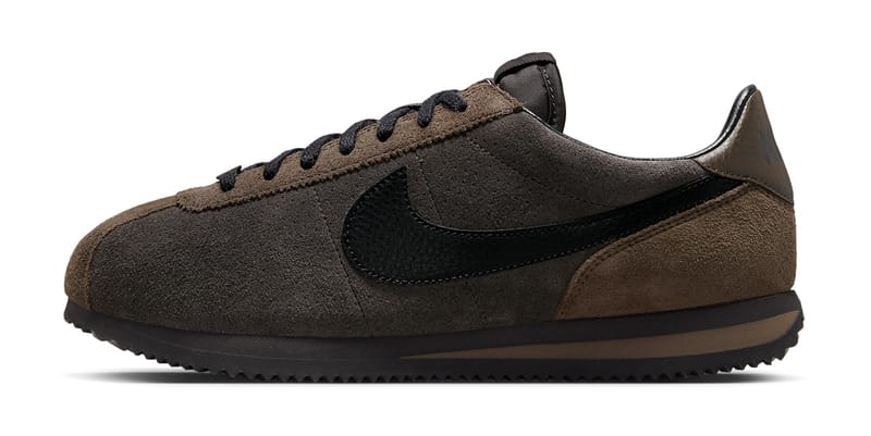 Nike hotsell cortez tan