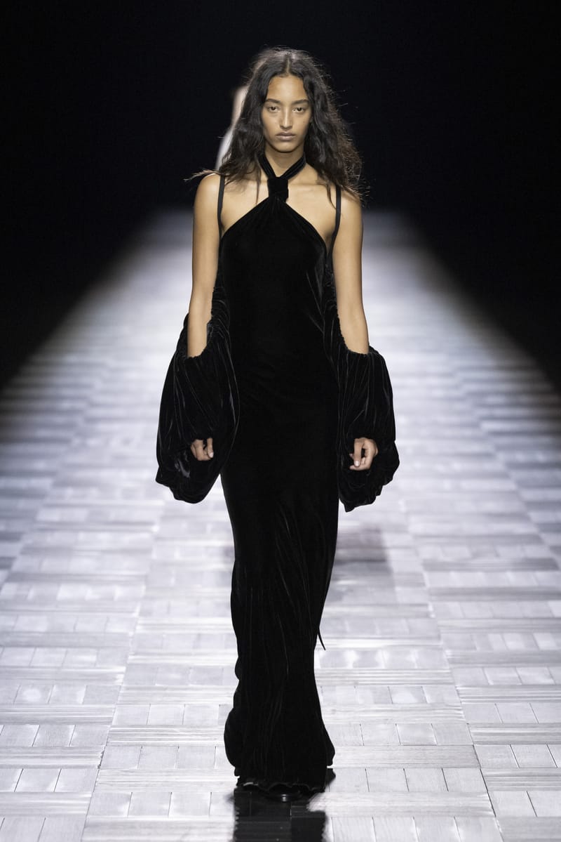 Ann Demeulemeester Fall/Winter 2023 Paris Fashion Week | Hypebeast