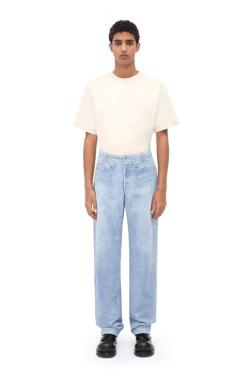 BOTTEGA VENETA 23SS新作 プリントレザー Tシャツ Bottega Veneta Drops SS23 Printed Leather Clothes | Hypebeast