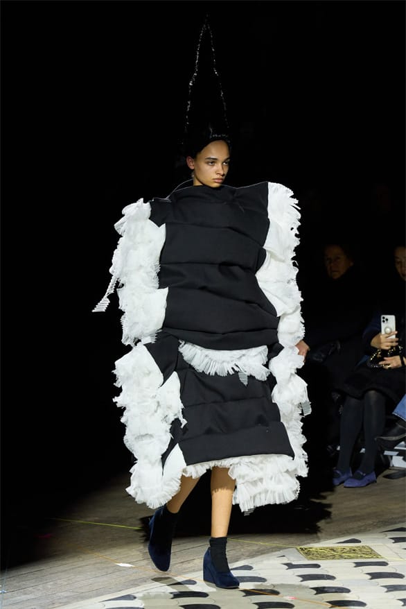 Comme des garçons vogue runway online hotsell