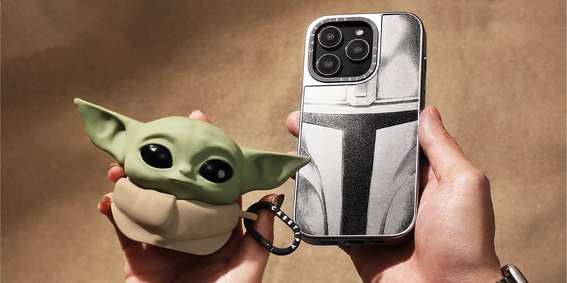 Retailer DISNEY STAR WARS THE CHILD Yoda & THE MANDALORIAN 3D iPHONE 13 Pro Case