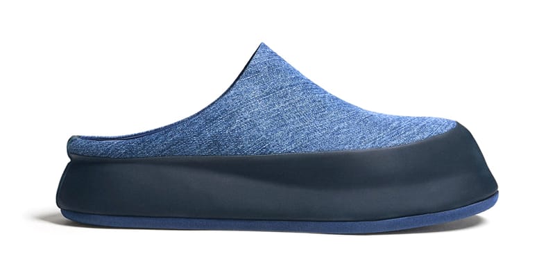 【23AW NEW】JACQUEMUS_woman / Les Mules Bagnu ミュール /Blue Jacquemus Les Mules Bagnu 95mm Sandals | Blue | FARFETCH
