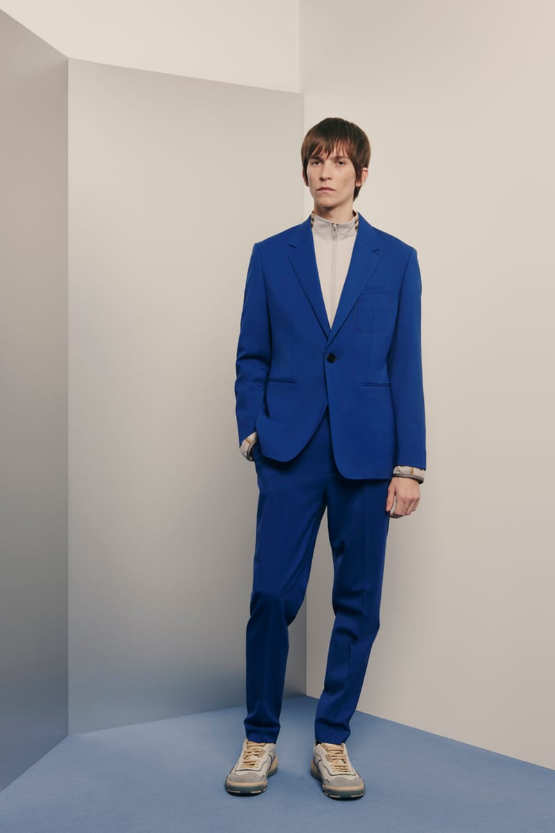 Lucas Ossendrijver's THEORY Project Spring 2023 | Hypebeast Lucas Ossendrijver's THEORY Project Spring 2023 | Hypebeast
