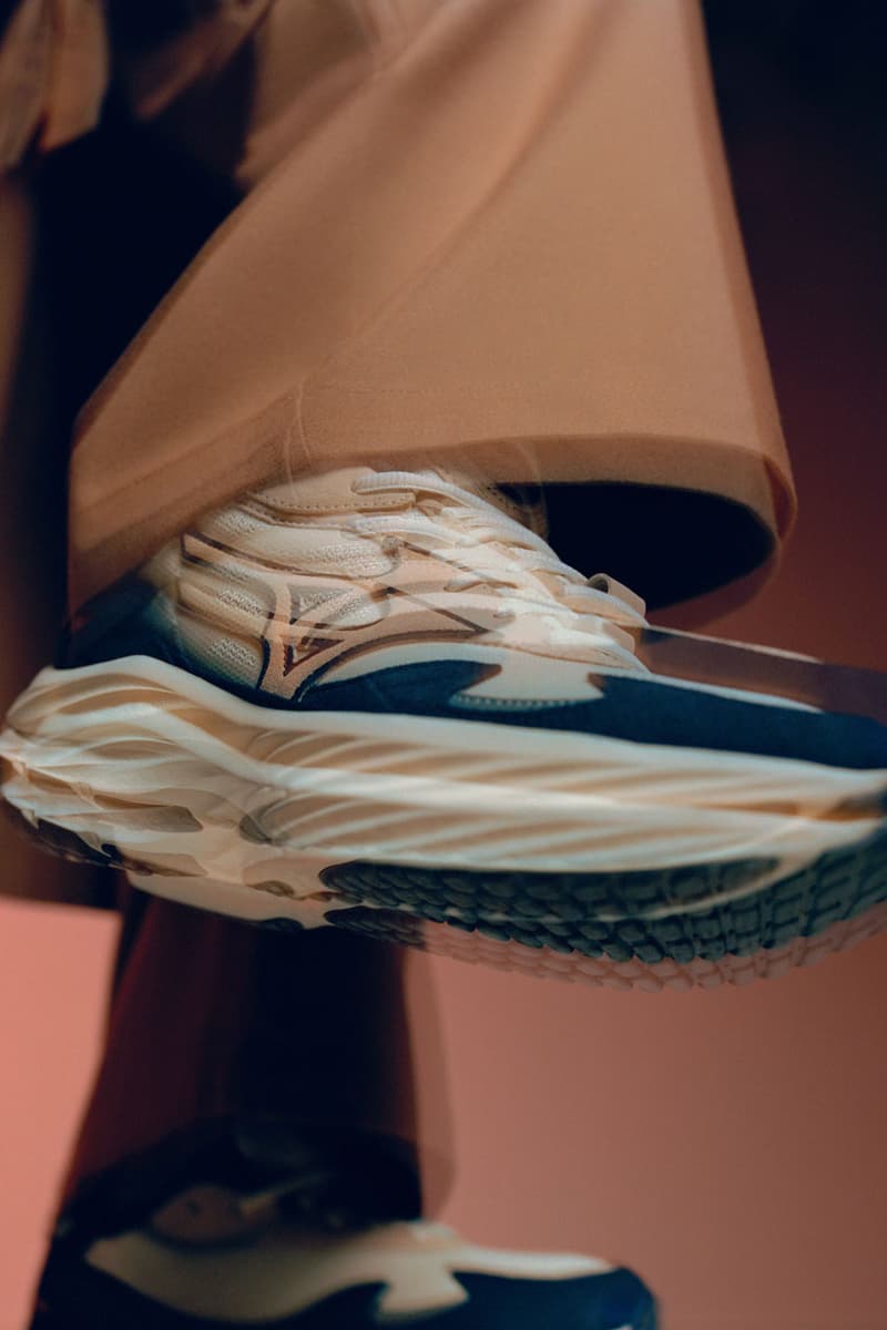 Wave Rider Platform Mizuno Unveils Its All-New Wave Rider Silhouette | Hypebeast