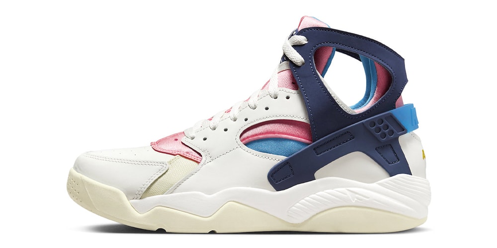 Официальный взгляд на кроссовки Nike Air Flight Huarache «Nike Gear»