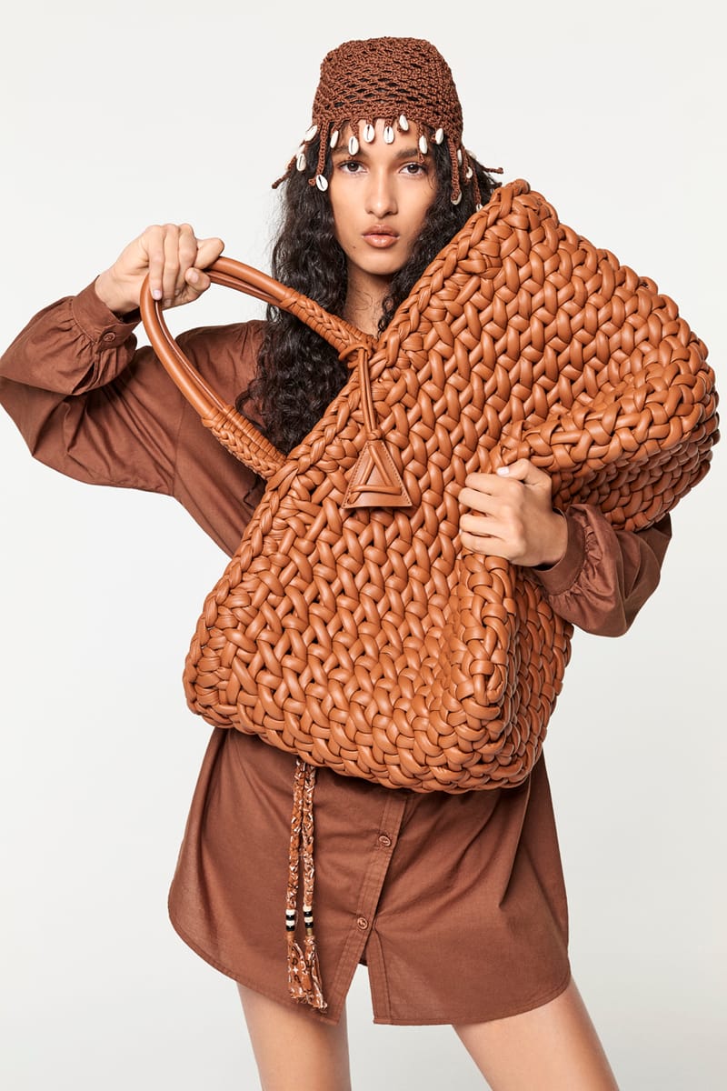ALANUI 'Icon Palm Leaf Big' handbag アラヌイ バッグ Alanui Large Icon Palm Leaf Tote Bag | Neutrals | FARFETCH CY