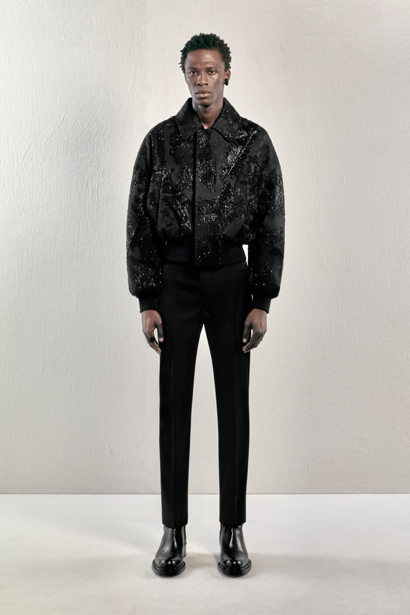 Alexander McQueen Unveils Pre-FW23 Collection | Hypebeast
