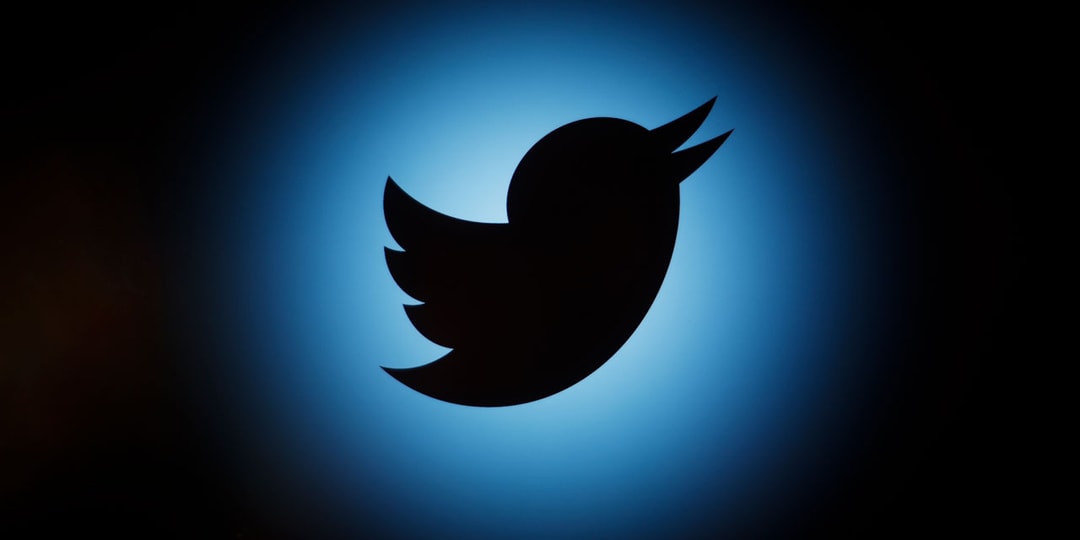 Twitter начинает лишать ранее проверенных пользователей «устаревших» синих чеков