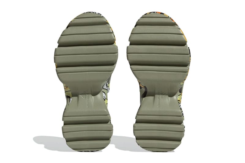 大人気！コラボ☆ADIDAS BY STELLA MCCARTNEY CLOGS☆選べる3色 Stella McCartney Presents New adidas Clogs | Hypebeast