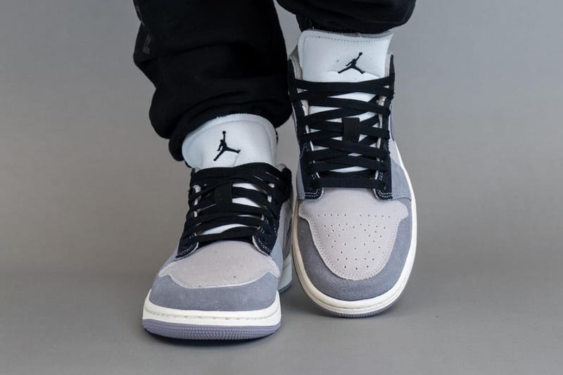 Air jordan 1 mid dark grey on feet sale