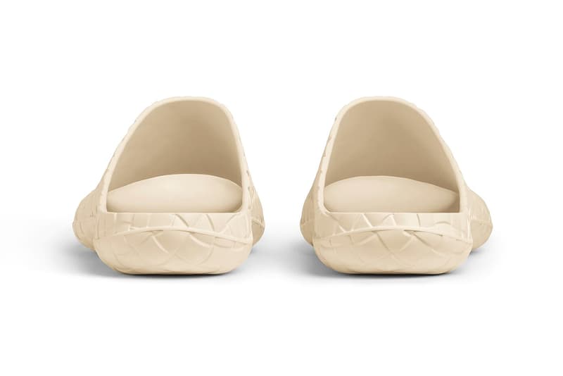 Bottega Veneta Intreccio Rubber Beebee Clog & Slide | Hypebeast