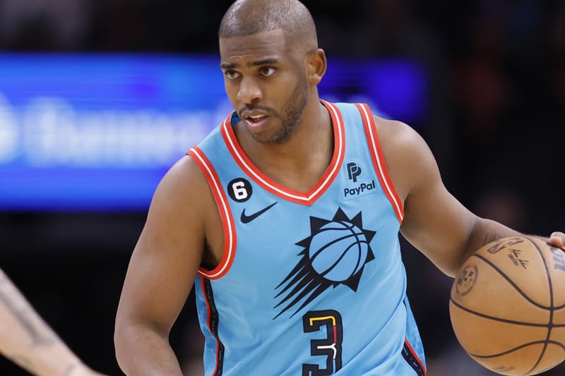 Chris paul hot sale blue shoes