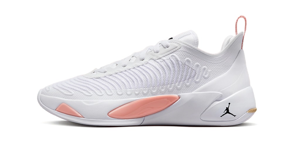 gore tex new balance 2002r