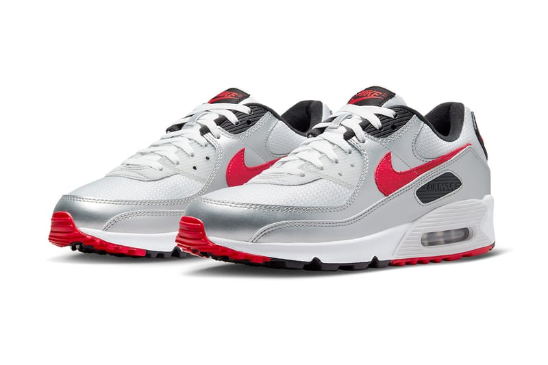 Nike hotsell silver 90