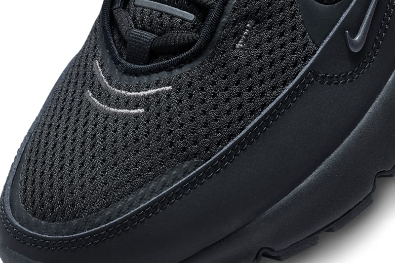 Nike air max axis best sale all black